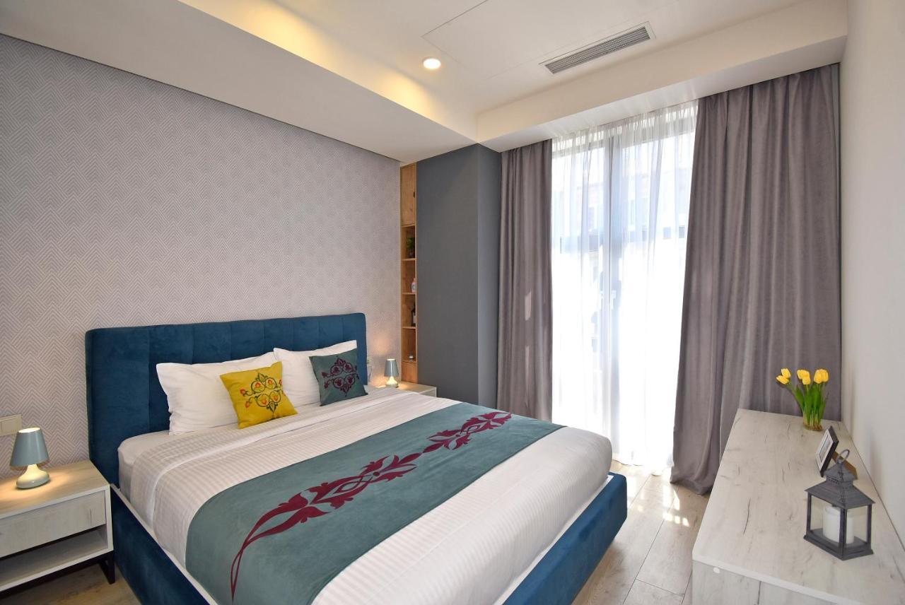 Home4You Apartments On Koghbatsi Jerevan Buitenkant foto